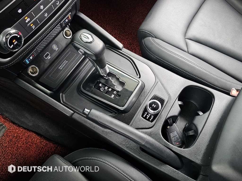 KG모빌리티(쌍용) 렉스턴 렉스턴 스포츠 칸 디젤 2.2 4WD 5링크 다이나믹 에디션 이미지 9