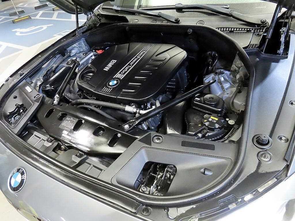 BMW 그란투리스모 5시리즈 GT (F07) GT 30d xDRIVE 이미지 19