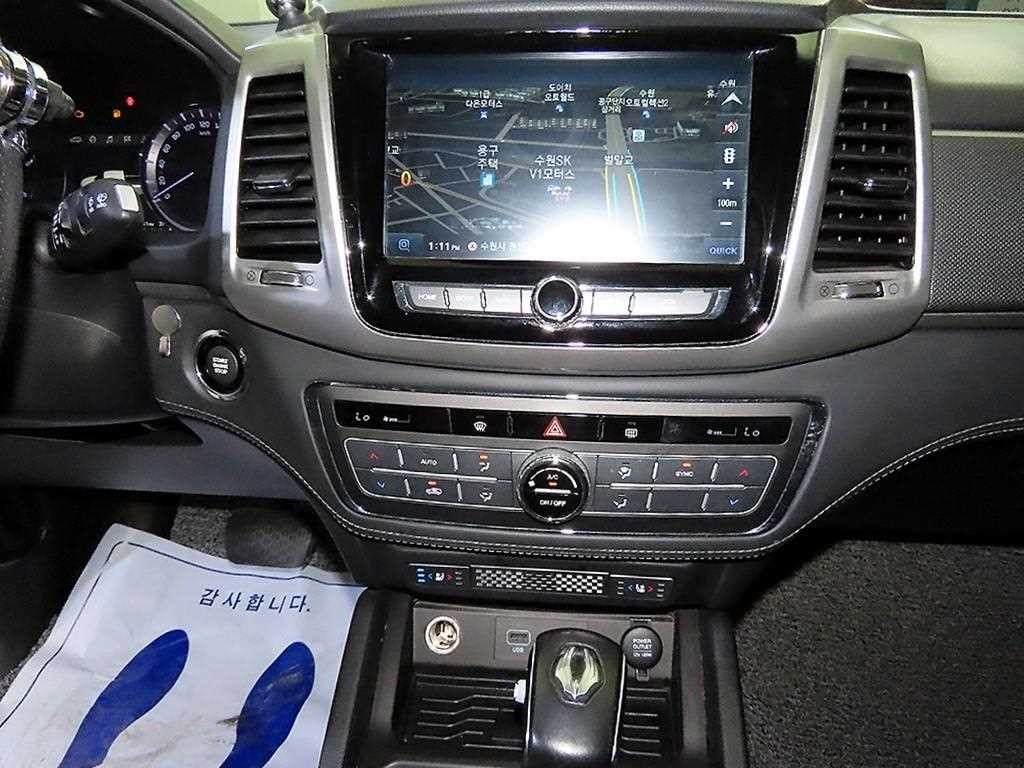 KG모빌리티(쌍용) 렉스턴 렉스턴 스포츠 4WD 디젤 2.2 노블레스 이미지 11