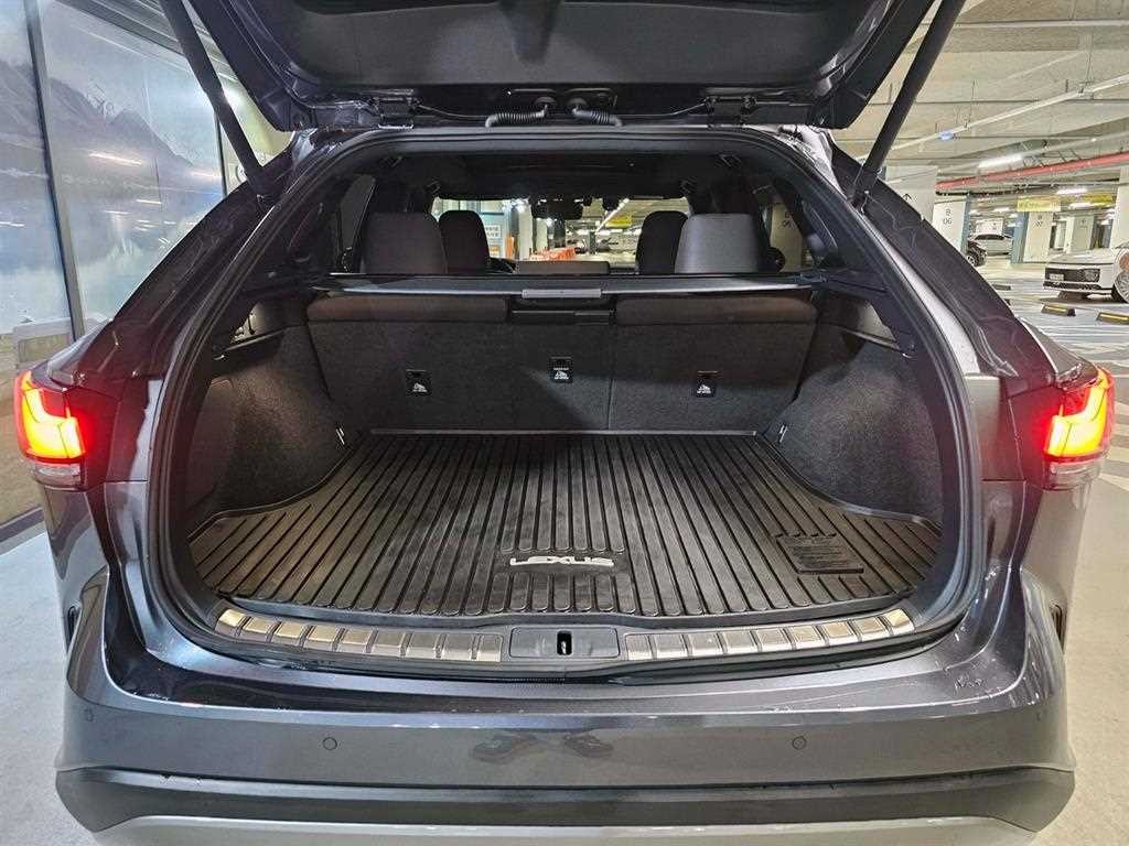 렉서스 RX RX 350h(5세대) 럭셔리 이미지 18