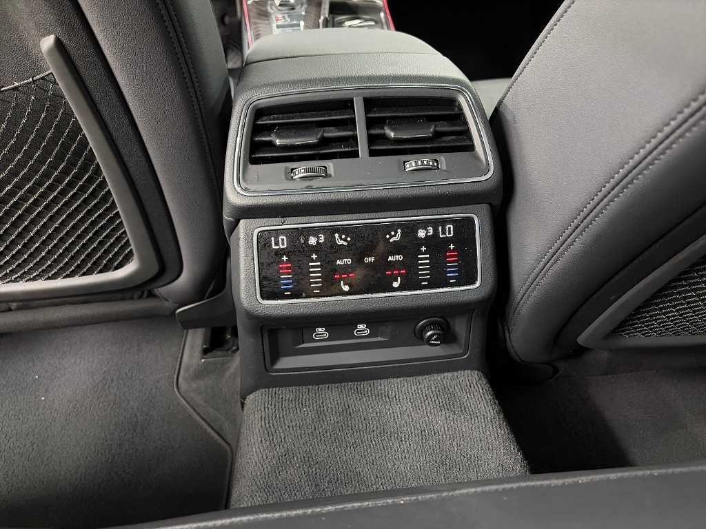 아우디 A6 A6 (C8) 40 TDI 프리미엄 이미지 13
