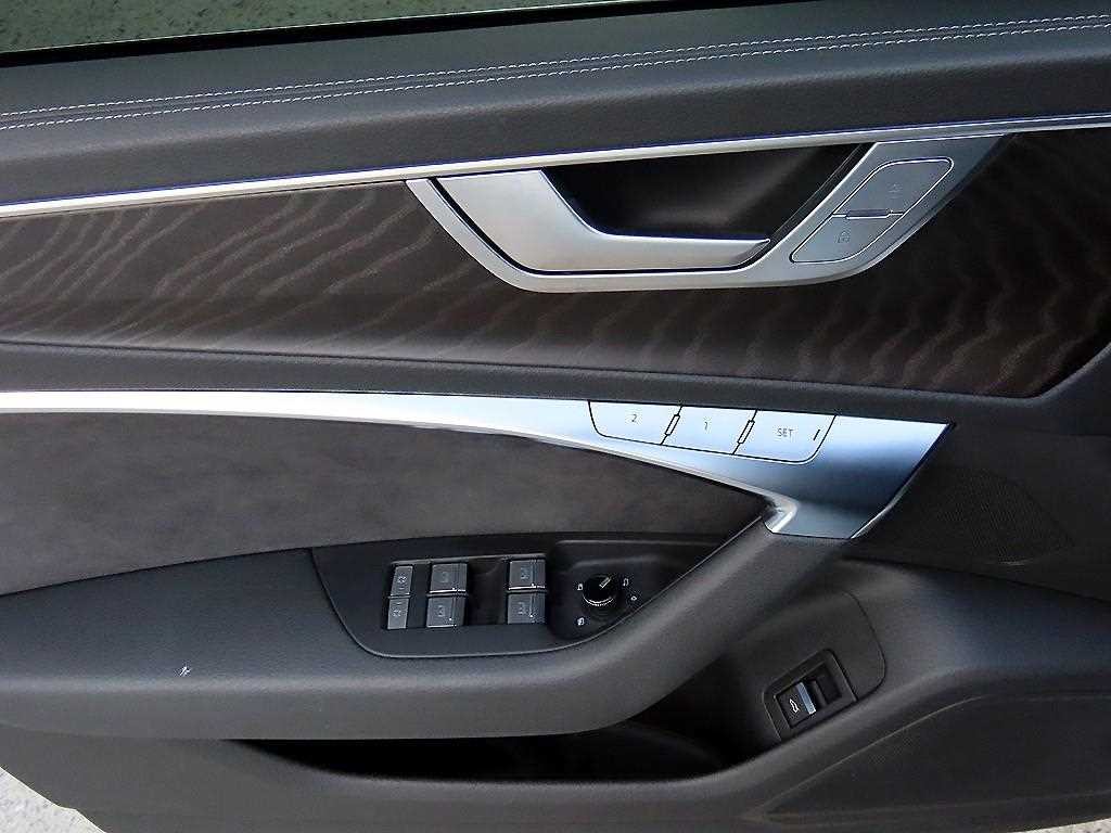 아우디 A6 A6 (C8) 45 TFSI 프리미엄 이미지 12