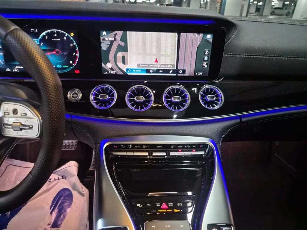 벤츠 AMG GT 4도어 43 4MATIC+ 이미지 14