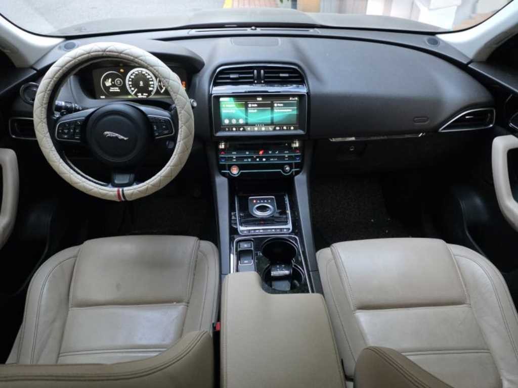 재규어 F-PACE 20d 프레스티지 이미지 9