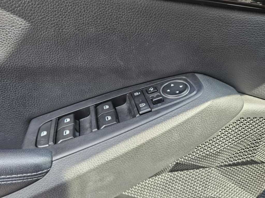 기아 셀토스 디젤 1.6 2WD 노블레스 이미지 12