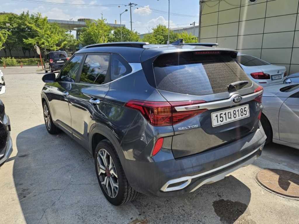 기아 셀토스 디젤 1.6 2WD 노블레스 이미지 4