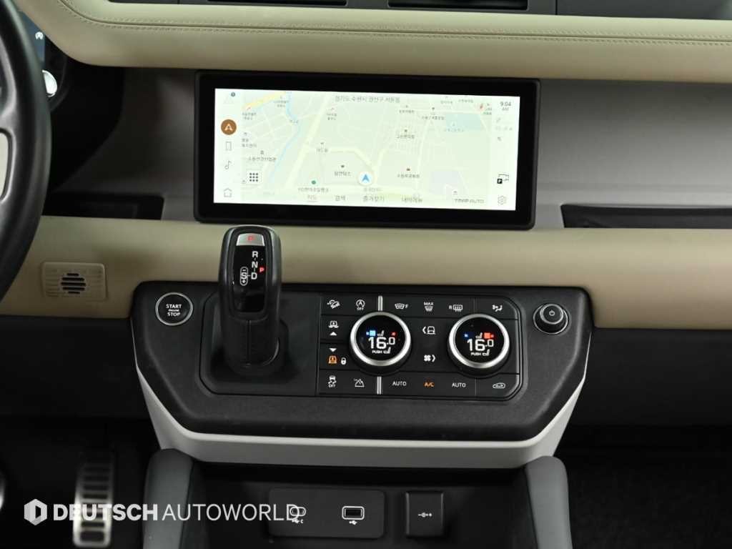 랜드로버 디펜더 디펜더 (L663) 110 D300 HSE 이미지 14