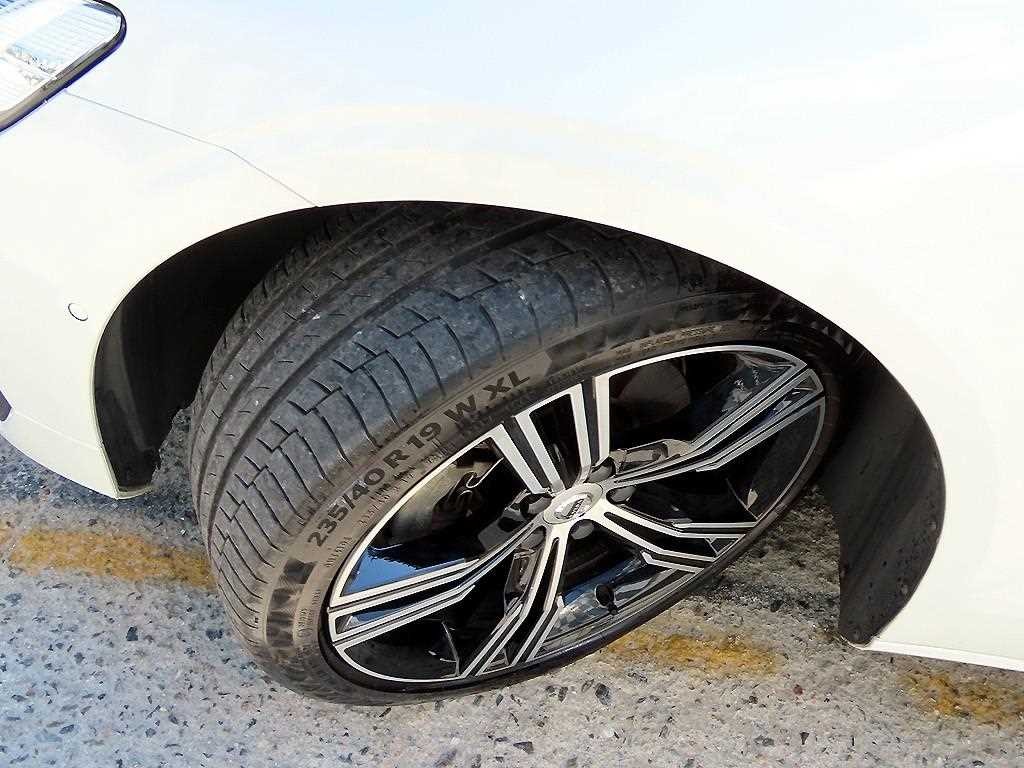 볼보 S60 S60(3세대) T5 인스크립션 이미지 20