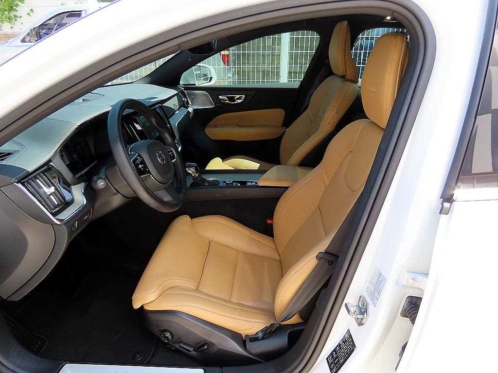 볼보 S60 S60(3세대) T5 인스크립션 이미지 5