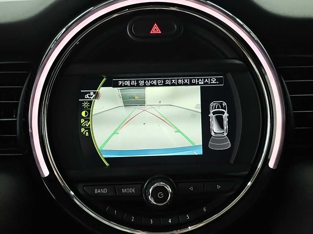 미니 쿠퍼 5도어 기본형 이미지 14