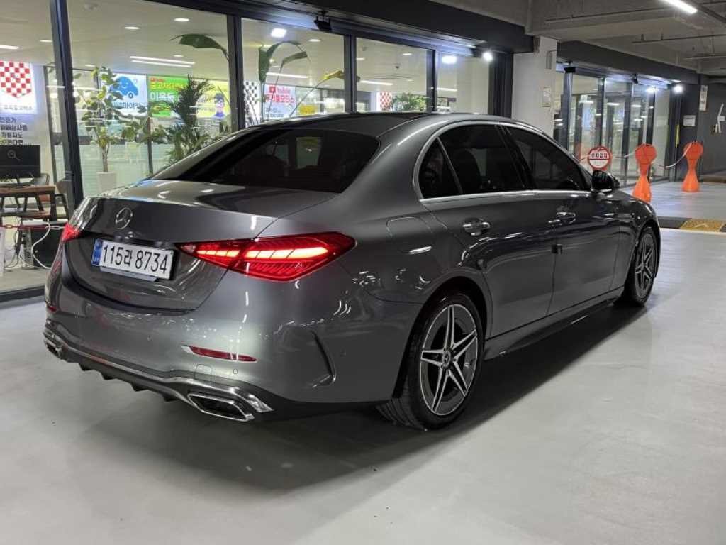 벤츠 C 클래스 C클래스 W206 C200 AMG 라인 이미지 4