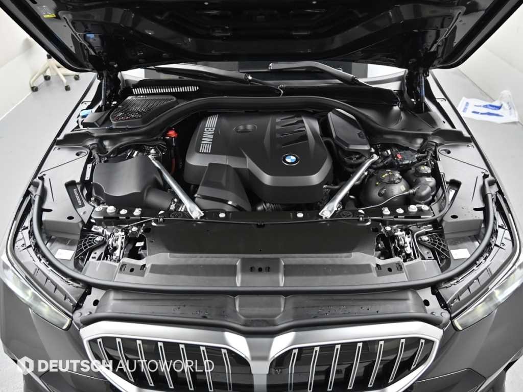 BMW 5시리즈 5시리즈 (G60) 530i xDrive M 스포츠 이미지 6