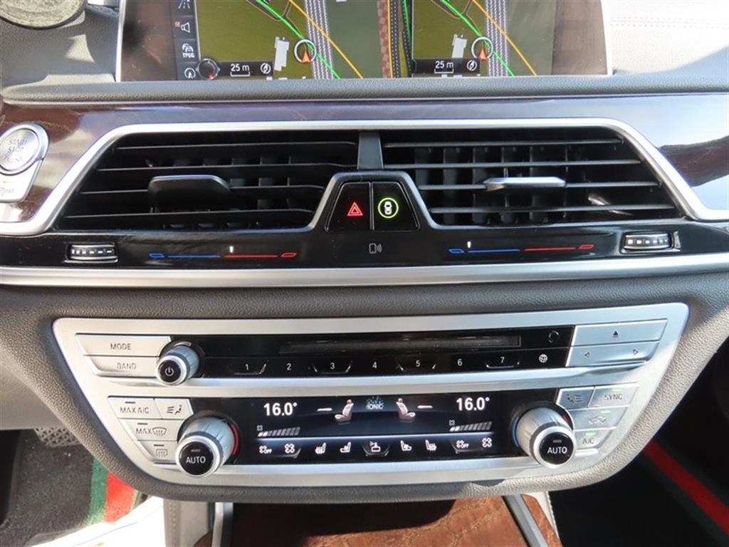 BMW 7시리즈 7시리즈 (G11) 730d xDrive 이미지 13