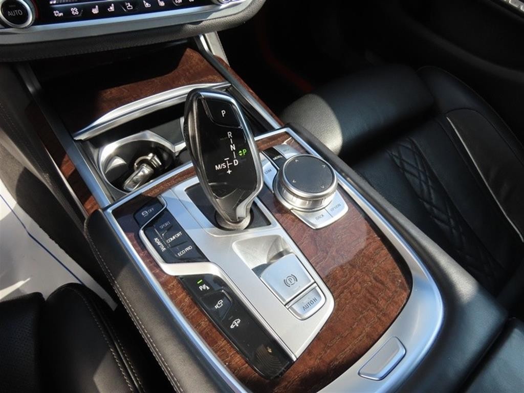 BMW 7시리즈 7시리즈 (G11) 730d xDrive 이미지 14