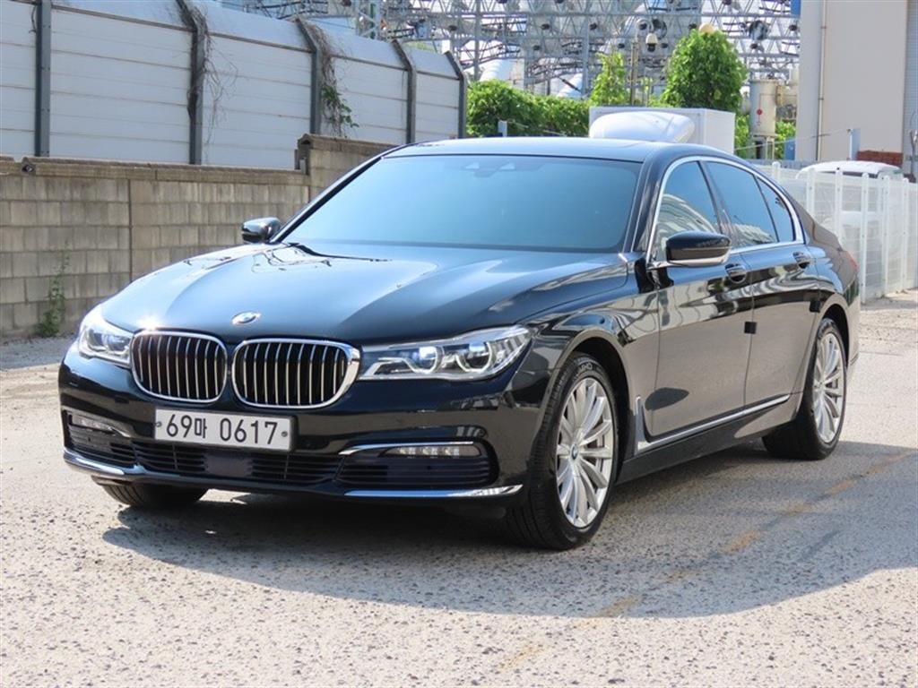 BMW 7시리즈 7시리즈 (G11) 730d xDrive 이미지 2