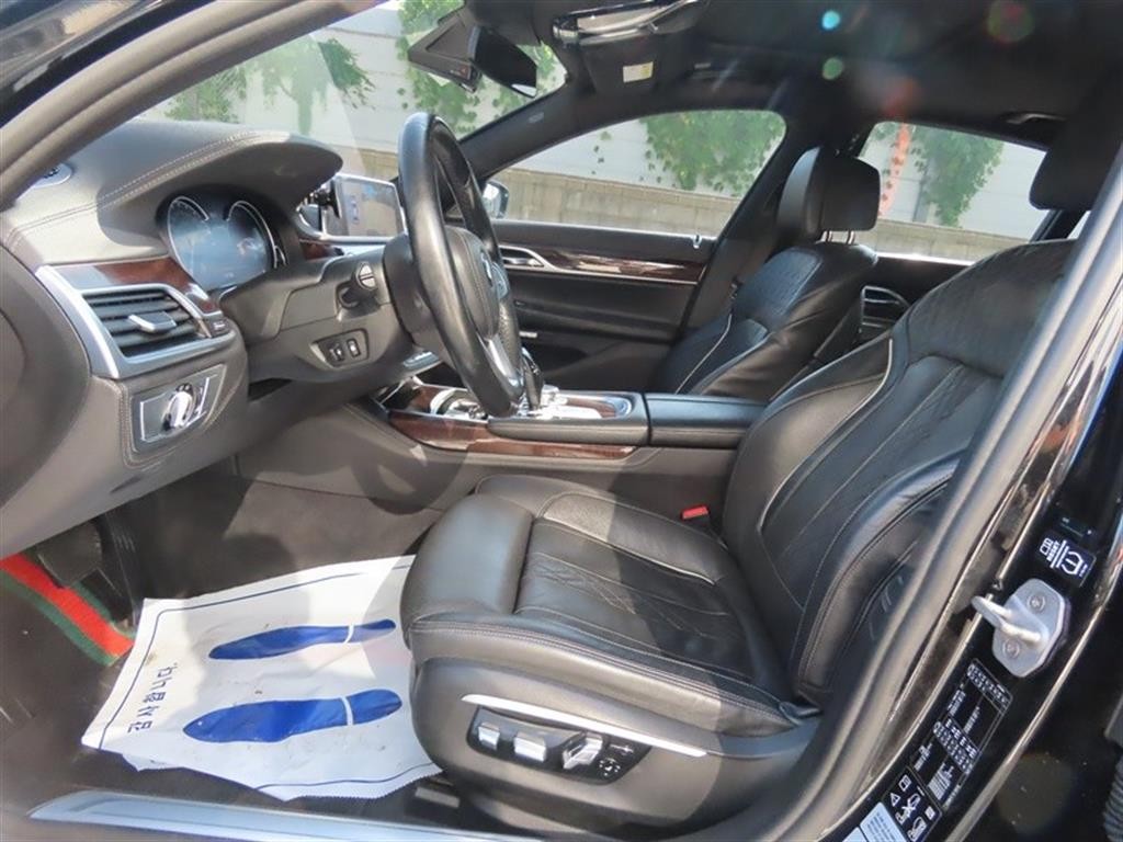 BMW 7시리즈 7시리즈 (G11) 730d xDrive 이미지 5