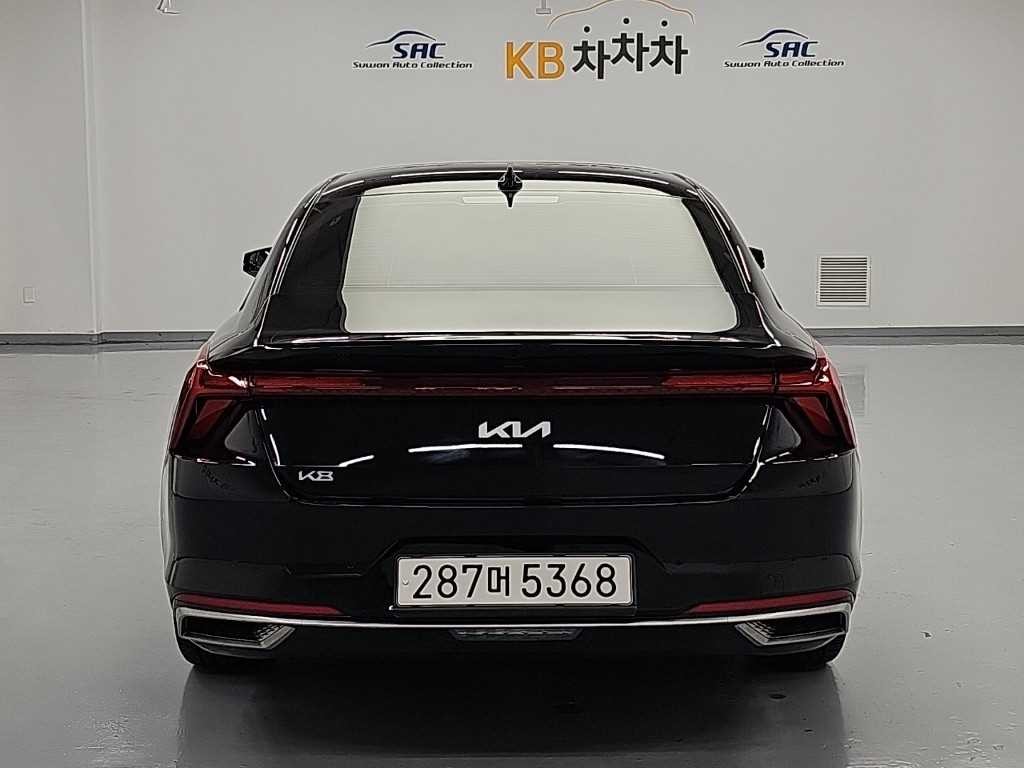 기아 K8 2.5 2WD 시그니처 스페셜 이미지 3