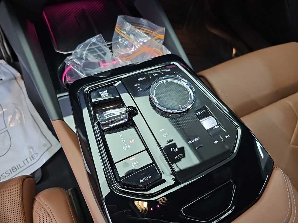 BMW 5시리즈 5시리즈 (G60) 530i xDrive M 스포츠 프로 스페셜 에디션 이미지 8