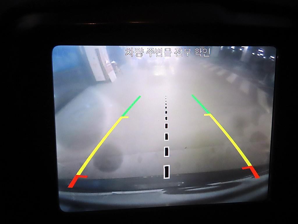 지프 레니게이드 2.0 디젤 론지튜드 AWD 기본형 이미지 15