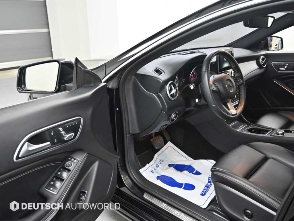 벤츠 CLA 클래스 CLA클래스 CLA 250 4MATIC 이미지 11