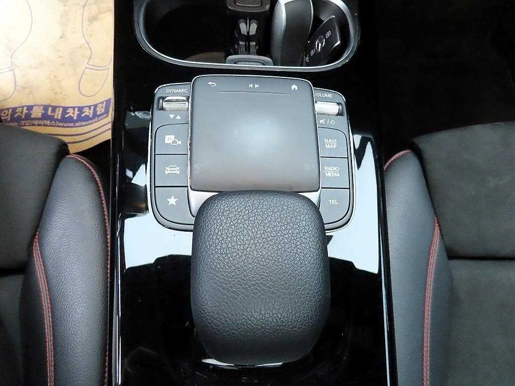벤츠 CLA 클래스 CLA클래스 C118 CLA 250 4MATIC 이미지 13
