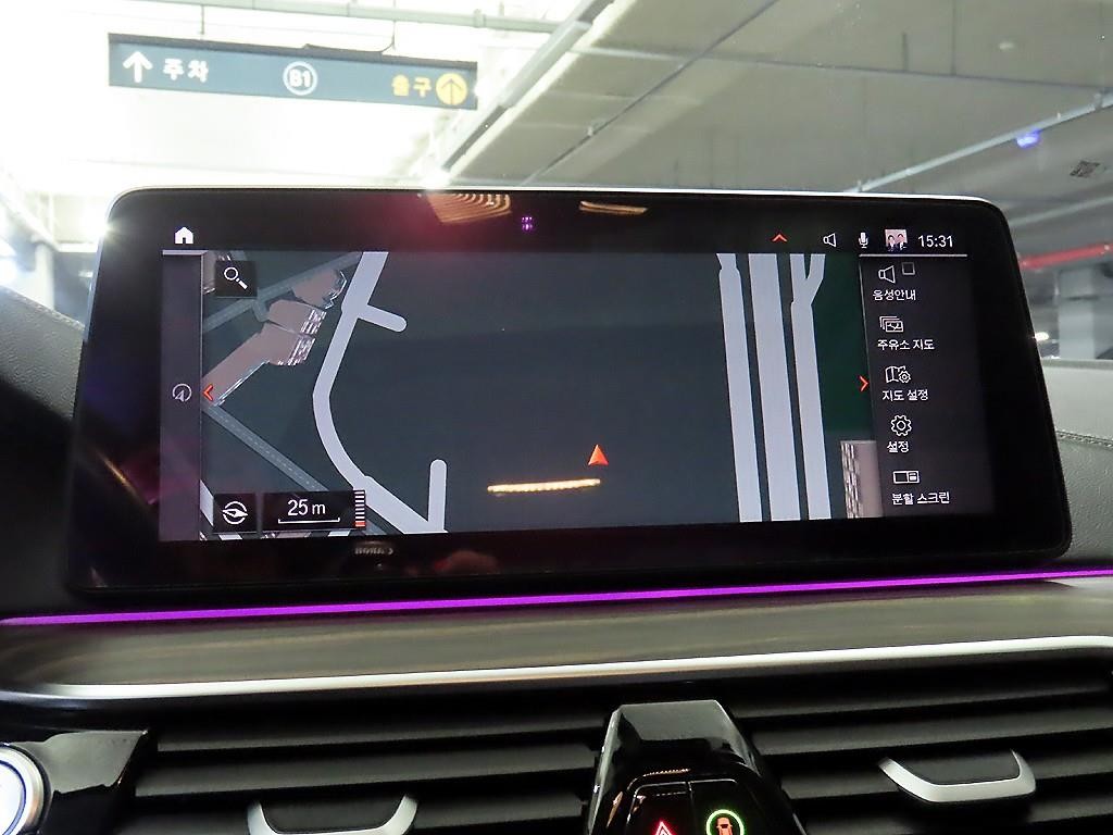 BMW 5시리즈 5시리즈 (G30) 530i xDrive 럭셔리 이미지 13