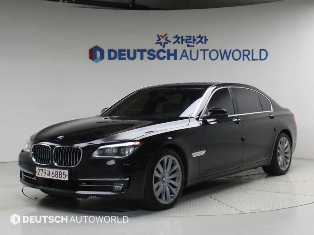 BMW 7시리즈 7시리즈 (F01) 750 Li xDrive 인디비주얼 이미지 1