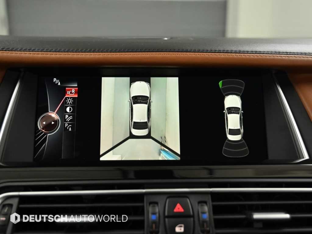 BMW 7시리즈 7시리즈 (F01) 750 Li xDrive 인디비주얼 이미지 15