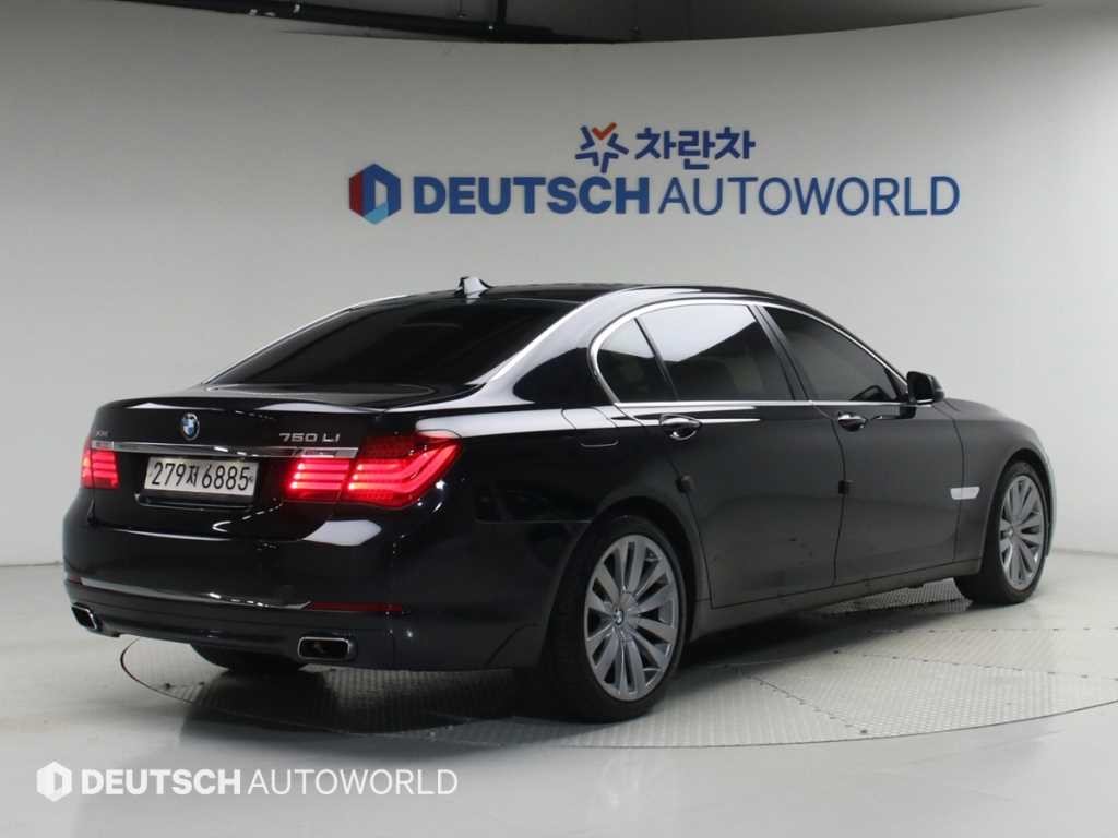 BMW 7시리즈 7시리즈 (F01) 750 Li xDrive 인디비주얼 이미지 2