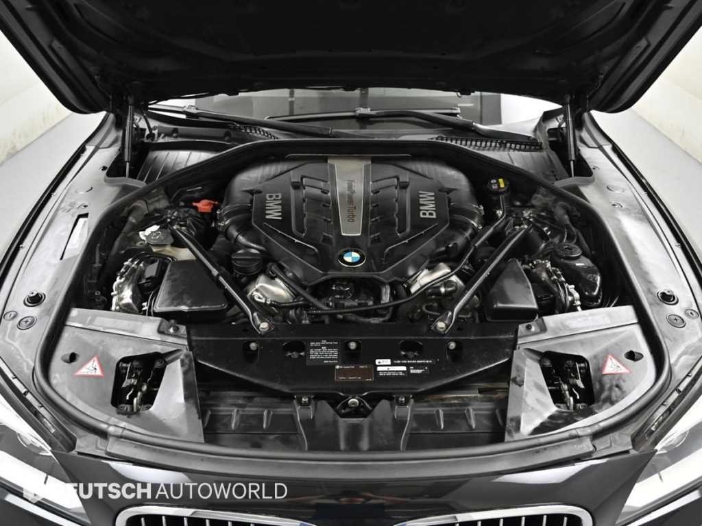 BMW 7시리즈 7시리즈 (F01) 750 Li xDrive 인디비주얼 이미지 6