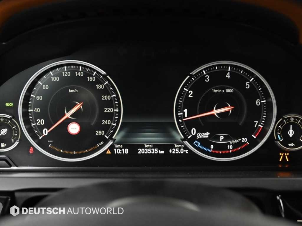 BMW 7시리즈 7시리즈 (F01) 750 Li xDrive 인디비주얼 이미지 8