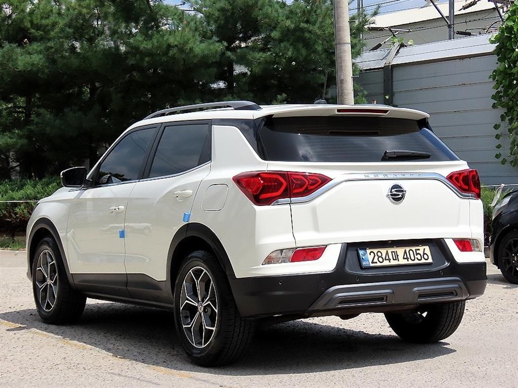 KG모빌리티(쌍용) 코란도 뷰티풀코란도 2WD 가솔린 1.5 C5 플러스 이미지 3