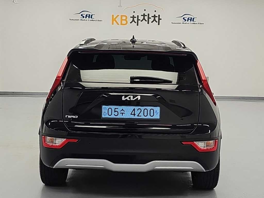 기아 니로 디 올 뉴 니로 EV 에어 이미지 3