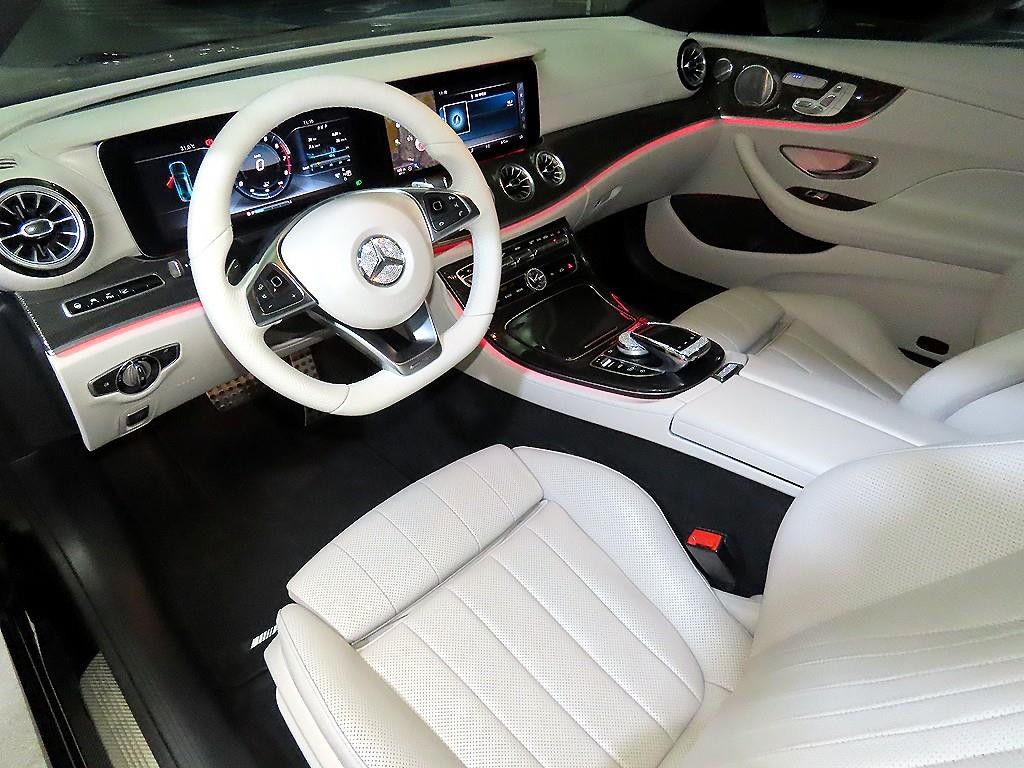 벤츠 E 클래스 E-클래스 W213 E400 4MATIC 쿠페 이미지 10