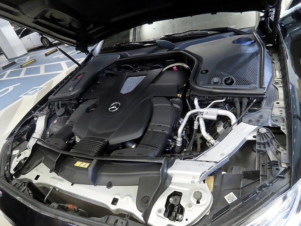 벤츠 E 클래스 E-클래스 W213 E400 4MATIC 쿠페 이미지 19