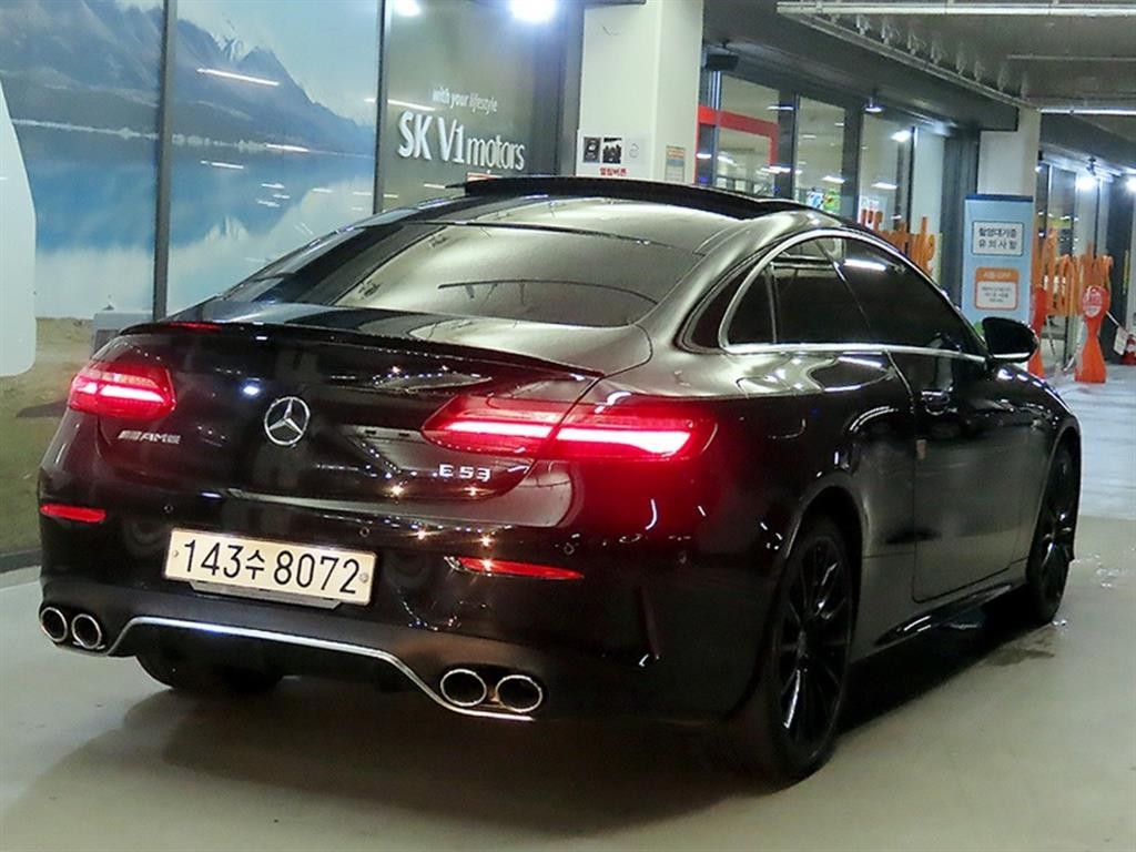 벤츠 E 클래스 E-클래스 W213 E400 4MATIC 쿠페 이미지 4