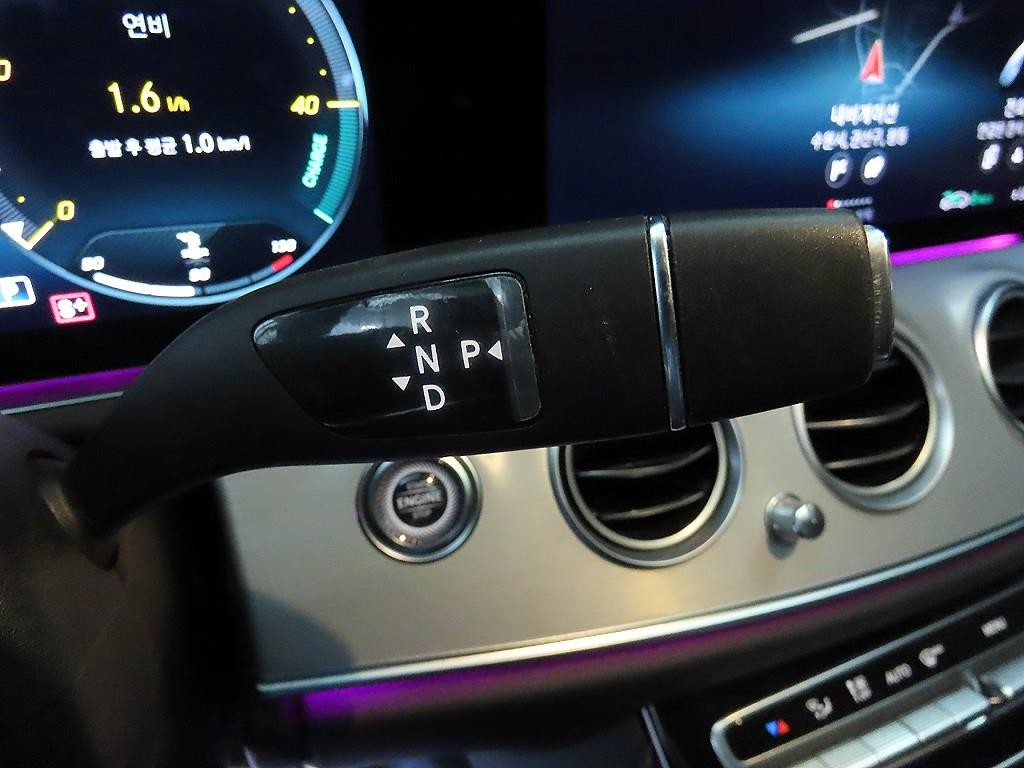 벤츠 E 클래스 E-클래스 W213 E250 아방가르드 이미지 12