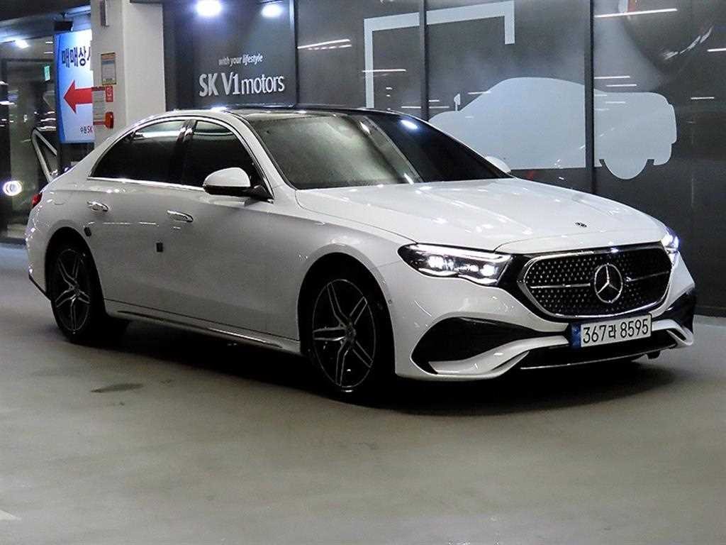 벤츠 E 클래스 E-클래스 W214 E300 4MATIC AMG Line 이미지 1