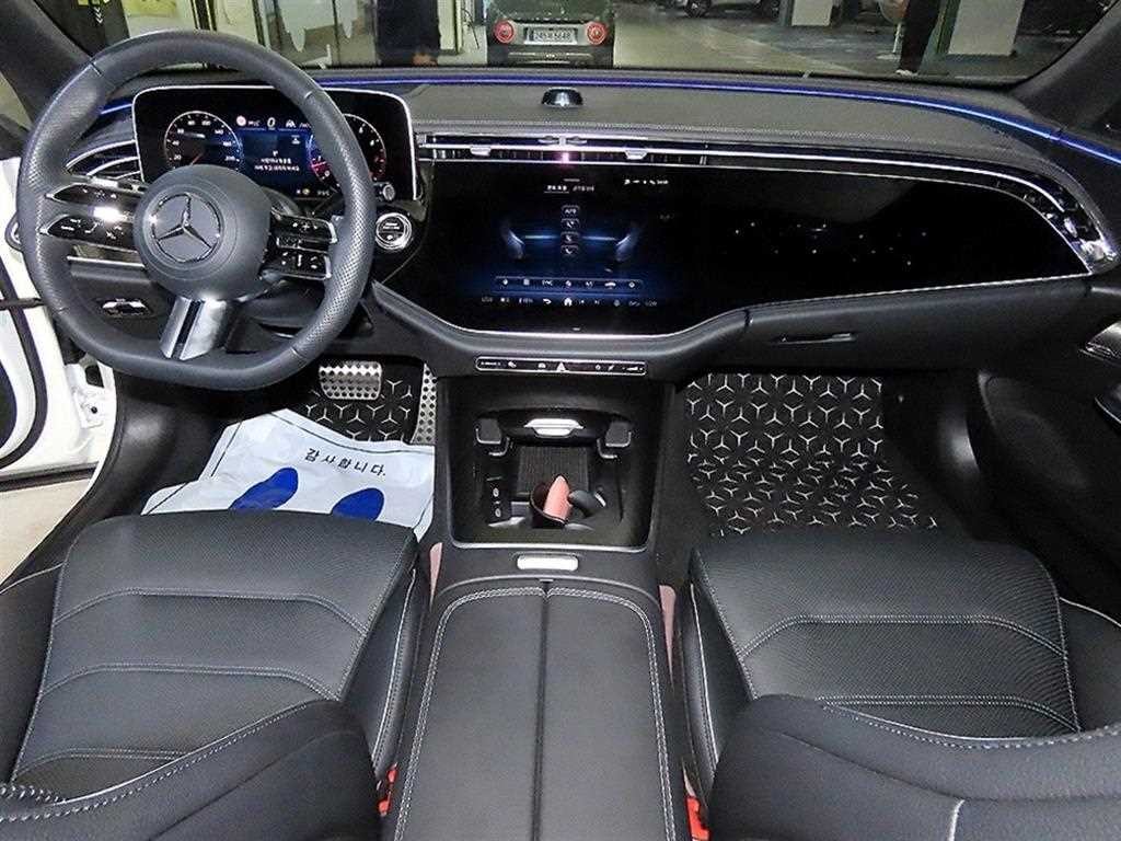 벤츠 E 클래스 E-클래스 W214 E300 4MATIC AMG Line 이미지 10