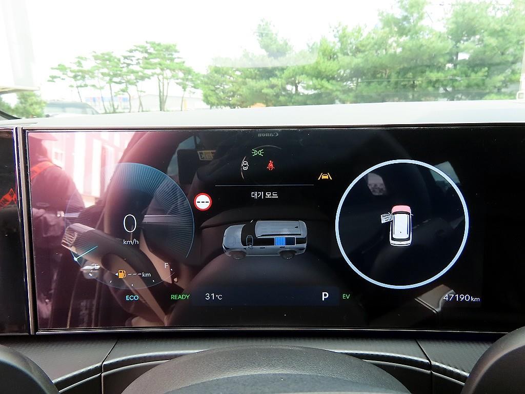 현대 싼타페 싼타페 하이브리드 MX5 1.6T 2WD 캘리그래피 블랙 잉크 이미지 9
