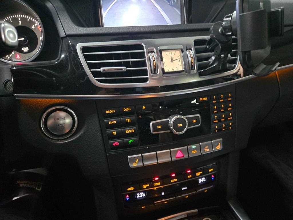 벤츠 E 클래스 E-클래스 W212 E220 블루텍 아방가르드 이미지 10