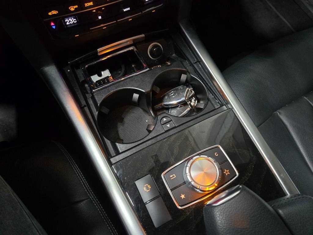 벤츠 E 클래스 E-클래스 W212 E220 블루텍 아방가르드 이미지 11