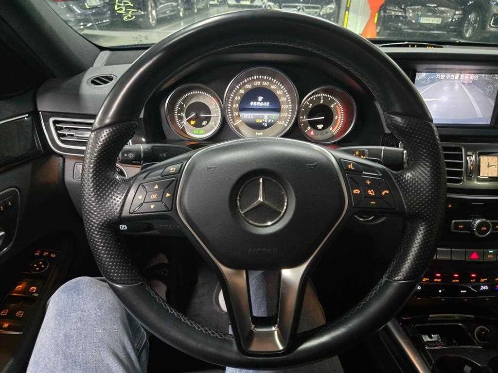 벤츠 E 클래스 E-클래스 W212 E220 블루텍 아방가르드 이미지 12