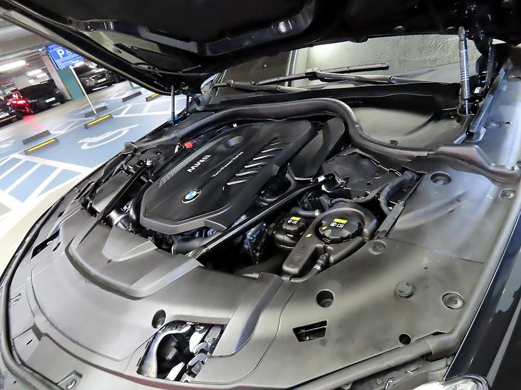 BMW 7시리즈 7시리즈 (G11) 740Li xDrive M SPORT 스포츠 이미지 19