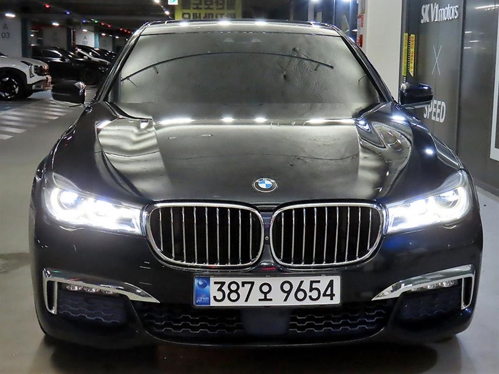 BMW 7시리즈 7시리즈 (G11) 740Li xDrive M SPORT 스포츠 이미지 2