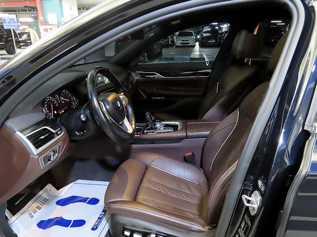 BMW 7시리즈 7시리즈 (G11) 740Li xDrive M SPORT 스포츠 이미지 6