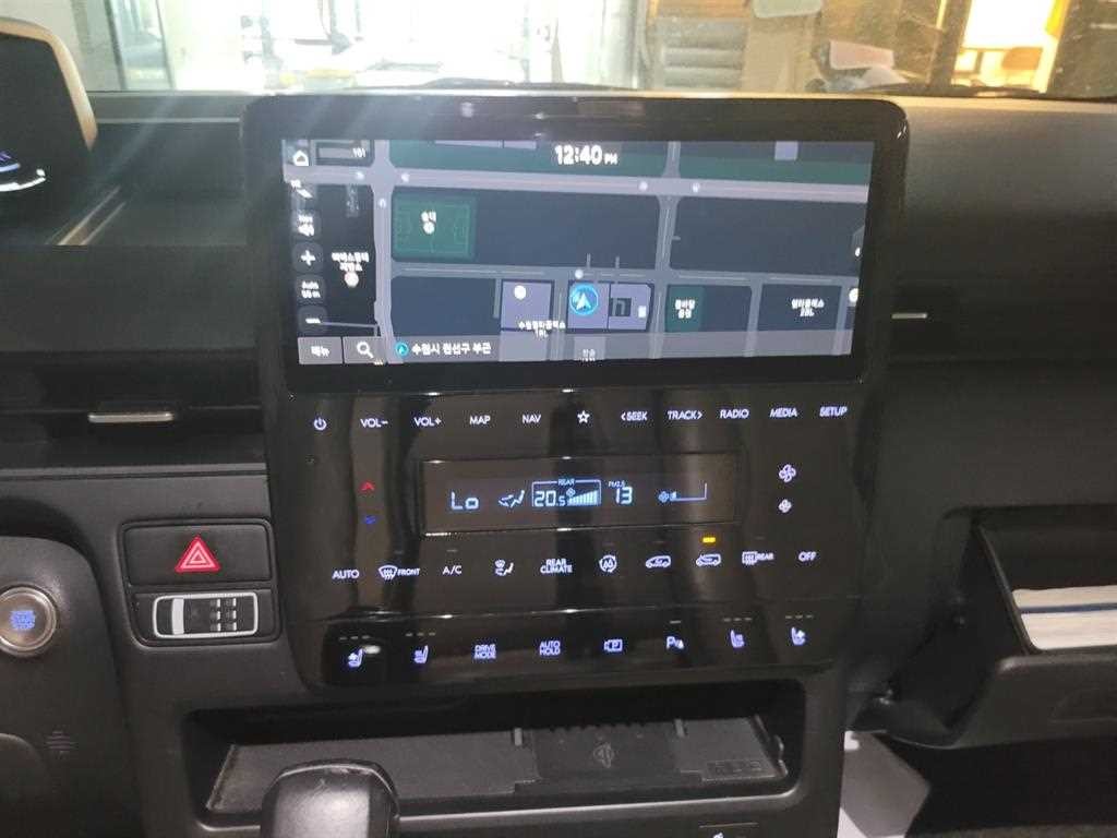현대 스타리아 4WD 디젤 투어러 모던 이미지 8
