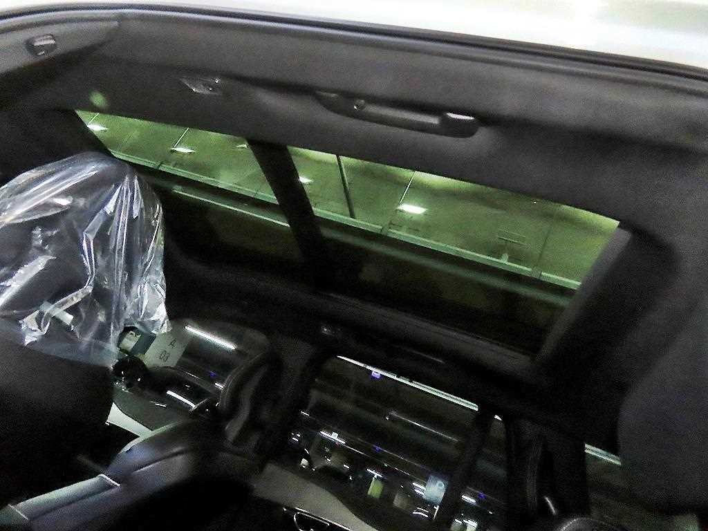볼보 XC90 XC90 2세대 2.0 T8 AWD R-디자인 이미지 15