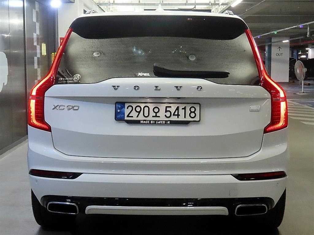 볼보 XC90 XC90 2세대 2.0 T8 AWD R-디자인 이미지 5