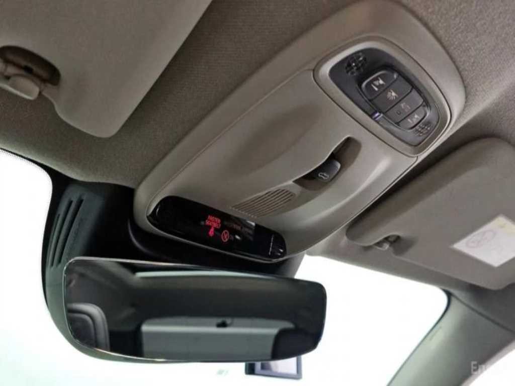 볼보 XC40 B4 AWD R-디자인 이미지 18